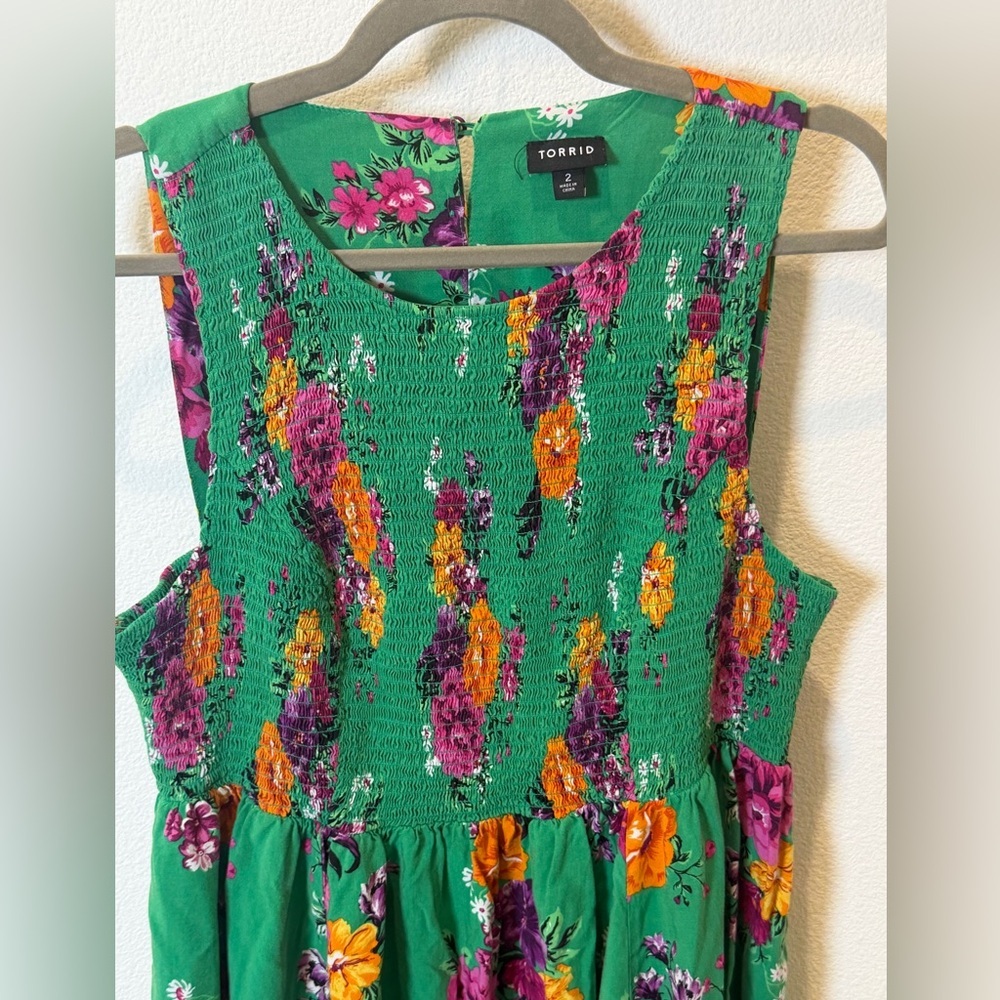 Torrid Green Floral Smocked Challis Midi Dress | Boho Garden Party Vibe Size 2XL - Picture 4 of 9